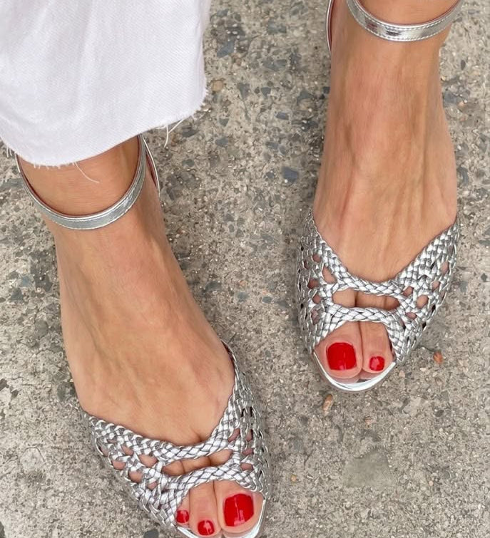 Isadora | Golden Braided Sandals