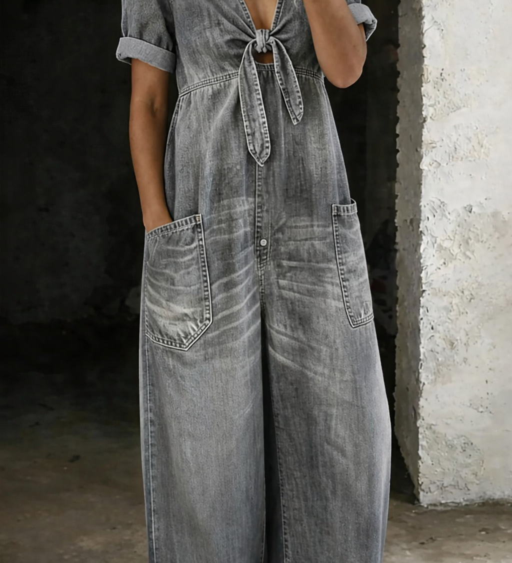 Matilda - Short Sleeve V-Neck Jumpsuit