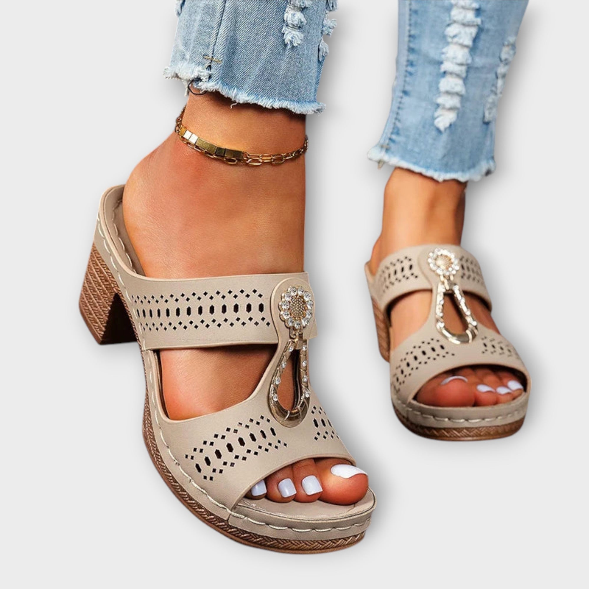 Margarete - Stylish Black Sandals