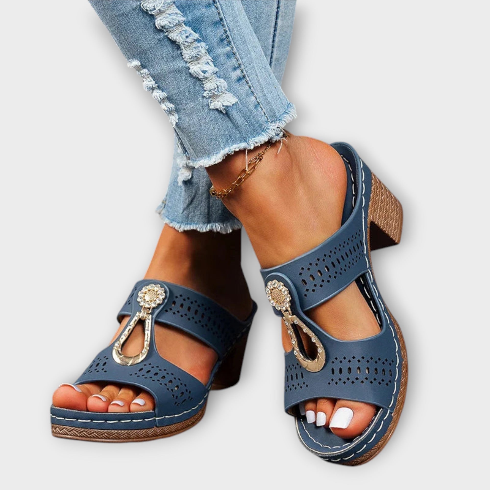 Margarete - Stylish Black Sandals
