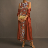 Daniela - Long floral dress with a fitted vest